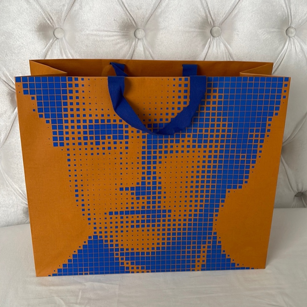 Louis Vuitton shopping bag